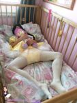 Baby-Cucks in Tights & Diapers