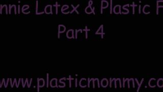 Plastic Mommy - Minnie Latex & plastic fun