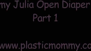 Mummy Julia Open diaper fuck Part 1