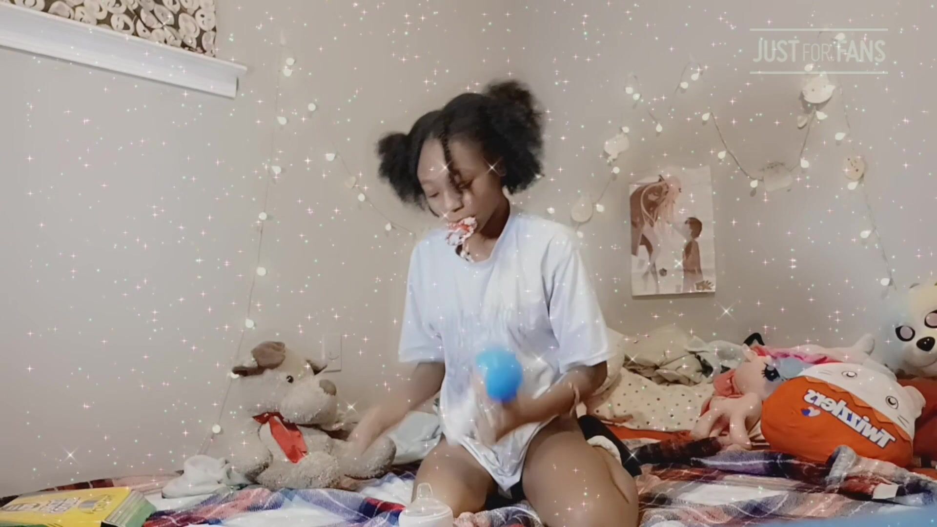 Tiny Diaper Girl #5