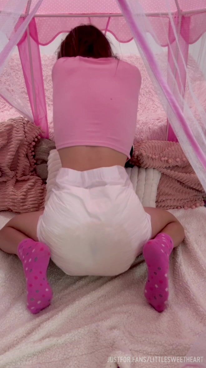 Dadas Diaper Girl #8