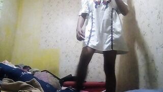 Abdlsofia8 pee cute pampers with Sofia the first panties short video