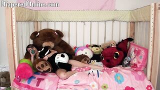 Mia_Mr_Bear_Mia_Masturbates_in_Size_6_Diaper
