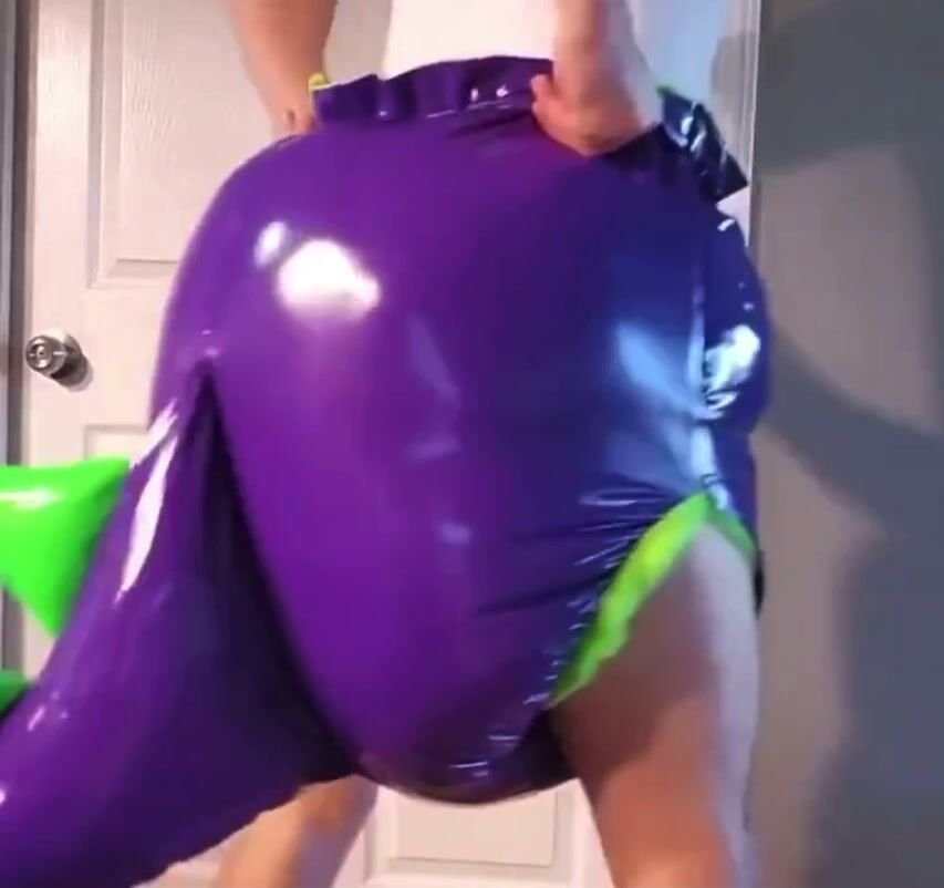 Purple Rubber PVC Diapers