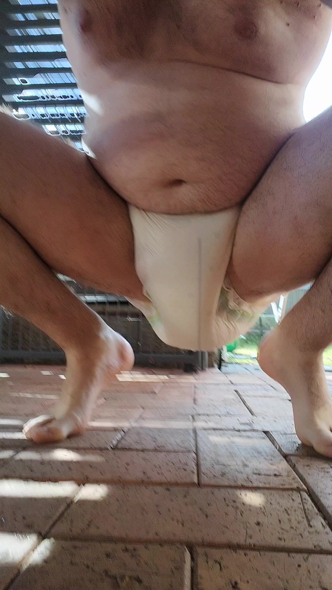 Leaky diaper squish