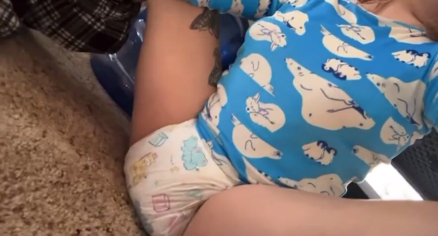 Diaper Girl #15
