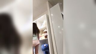 Another video of wearing 4 diapers in public