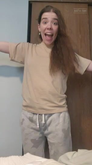 Another video of wearing 4 diapers in public