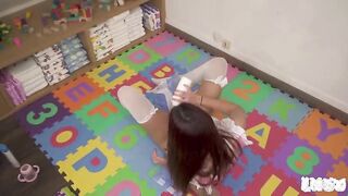 Charlotte Wetting her Diaper