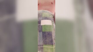 Pooping and Weting my goodnight