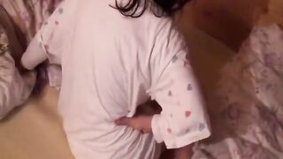 Messing Pull Up in Bed