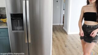 Mommy Potty trains and diapers me