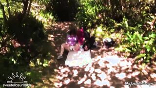 Ella_Diapered_In_Public_Park