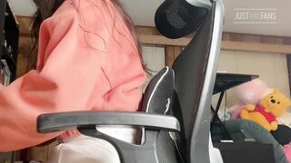 daddalilstar - Changing into work diaper