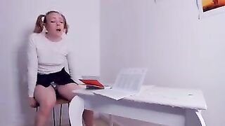 Dp_poop_04
