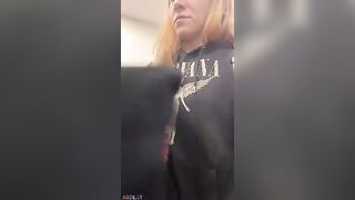 PaddedkittenVuittQn leaks her diaper in public