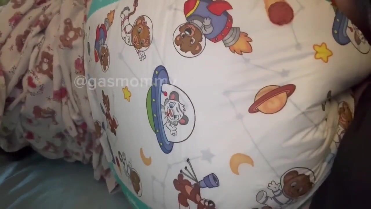 Diaper farts_01