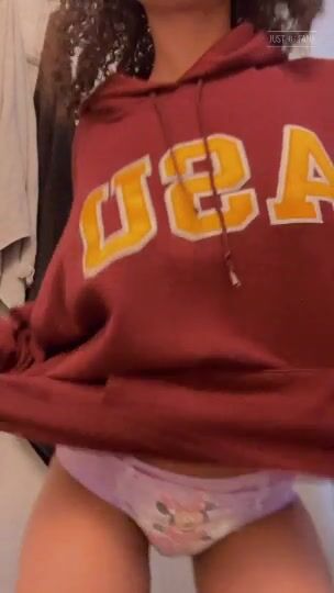 Sunnywittledays Twerk 2