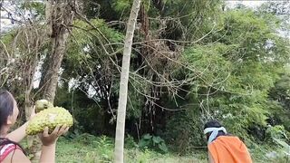 Vlog - Outside Climbing trees