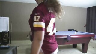 Adriana loses pool Games VOSTFR