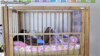 Mutual Masturbation in Crib VOSTFR