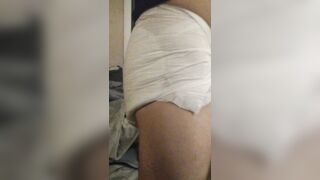Diaper poop