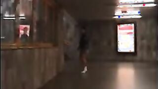 Public Girl 4