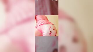 Mostrando lo bebé que soy