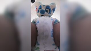 Fursuiter wets their diaper over you