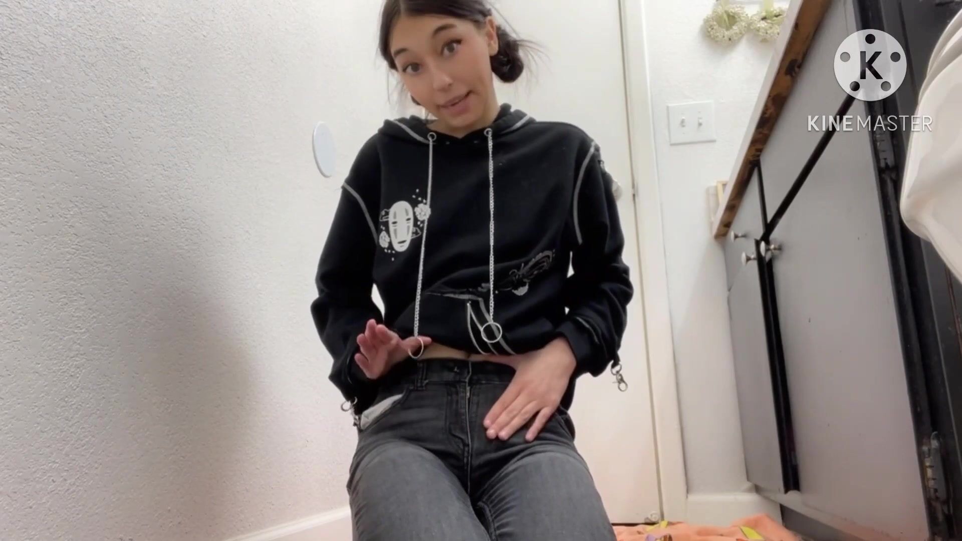 Trying on jeans over diapers