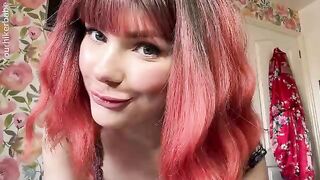 Yourhikerbabe - Cummies in Diaper