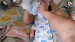 ABDL girl in her crib