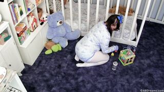 AB-D - Mouse Plays And Naps
