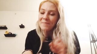 mom changes dirty diaper #4