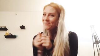 mom changes dirty diaper #4