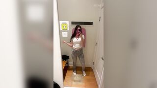 Lil changing room video 