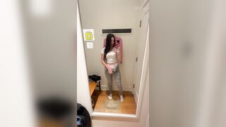 Lil changing room video 