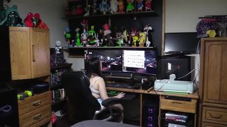 Alisha_Watching_Porn_on_Computer