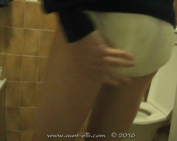 Nikki - Diaper Wetting At Work Part 2