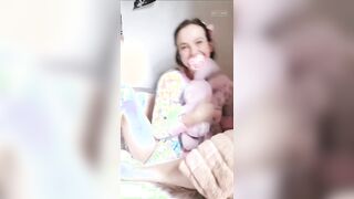 Bea - Messing her cute ABDL diaper