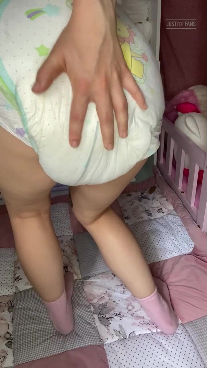 Colorful Diaper Girl #15